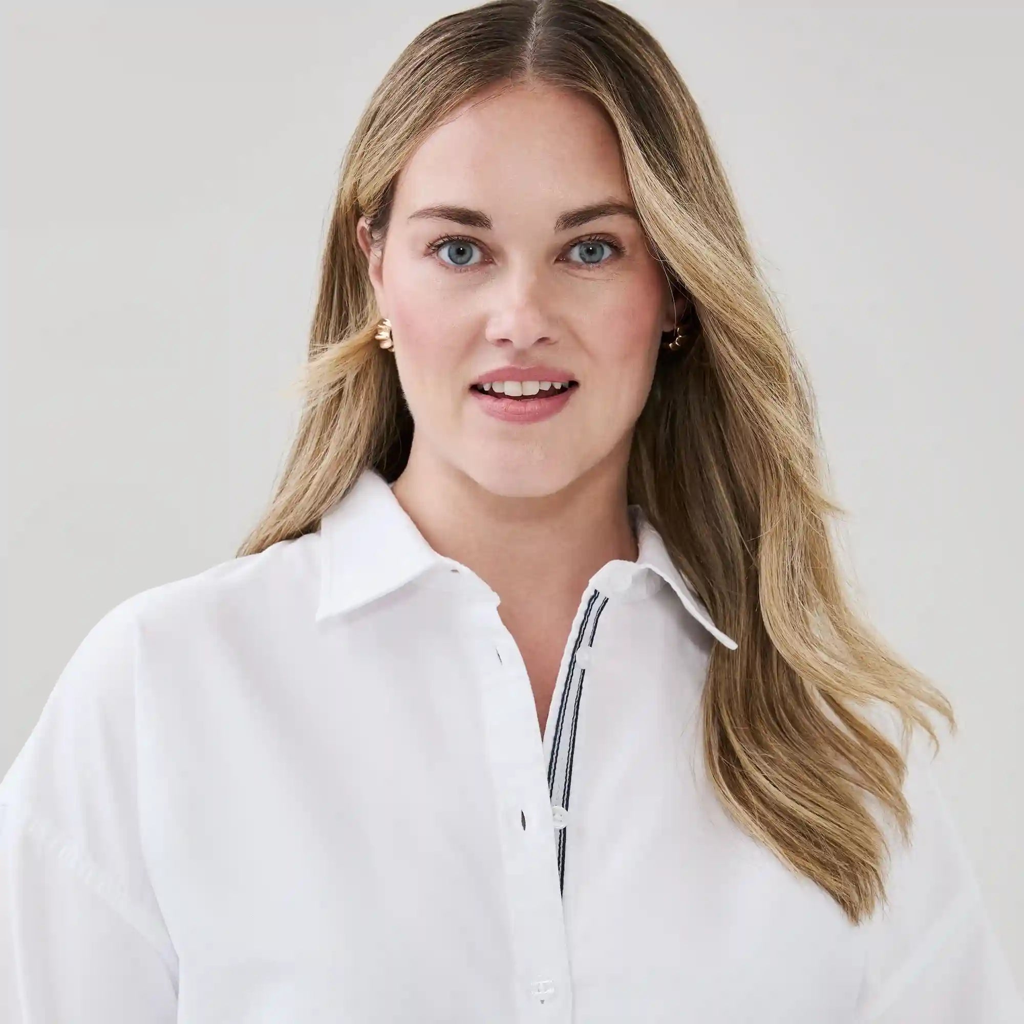 Women+ Oversized Button-Up Shirt
