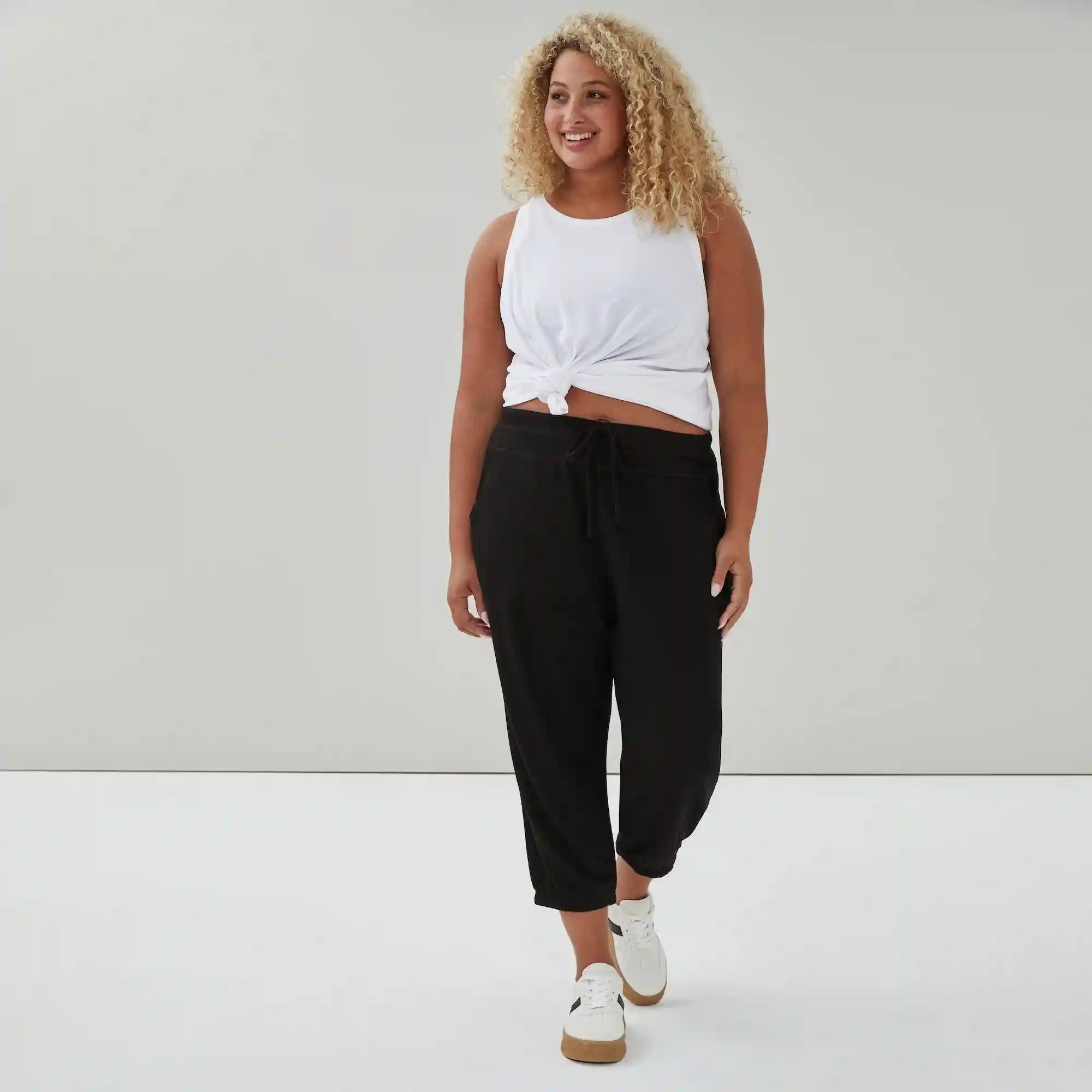 Women+ Crop Active Jogger