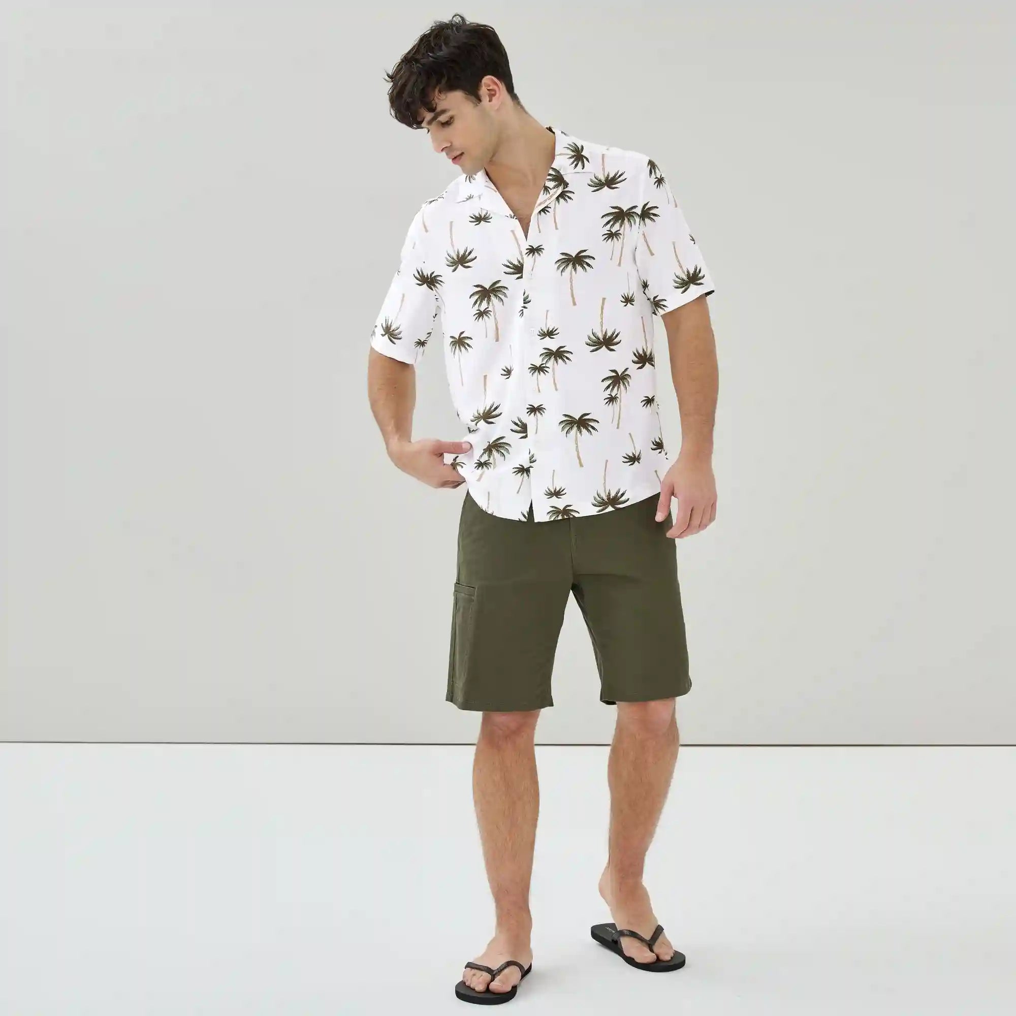 Men's Printed Button-Up Shirt