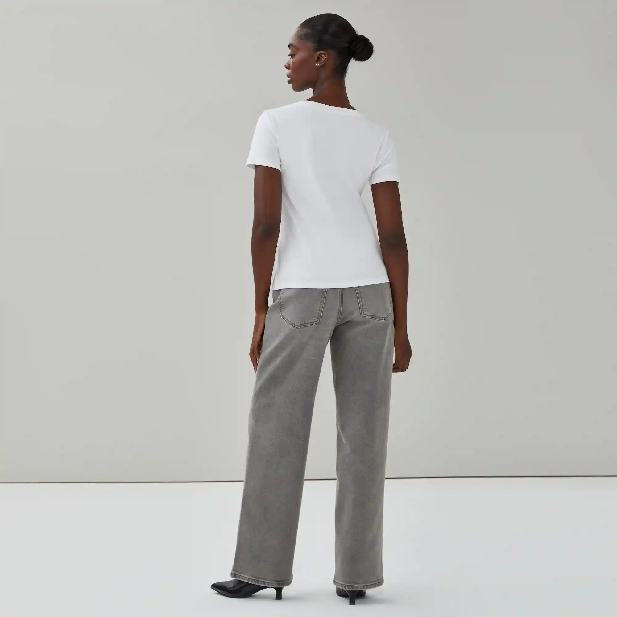 Organic Cotton V-Neck T-Shirt