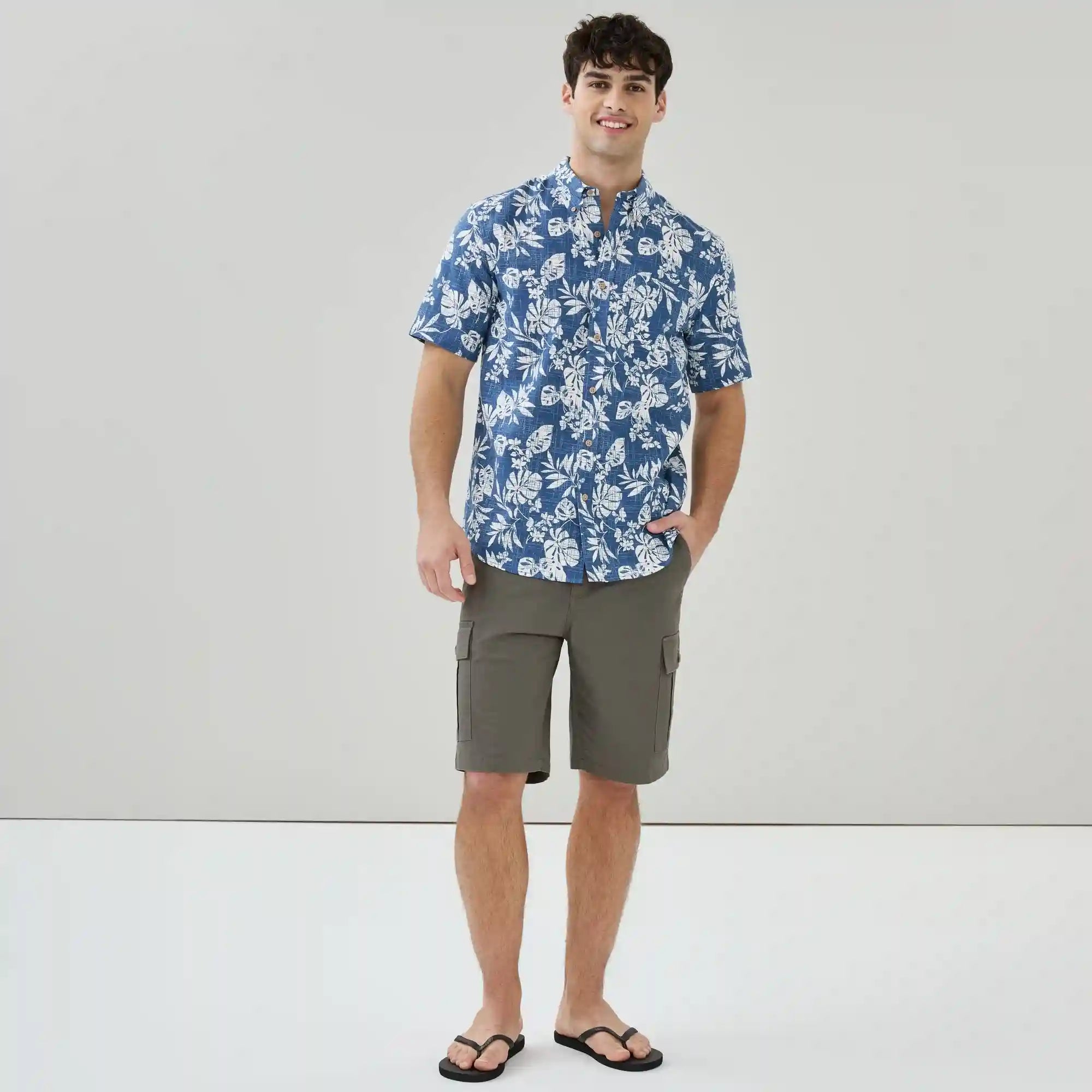 Men's Printed Button-Down Shirt