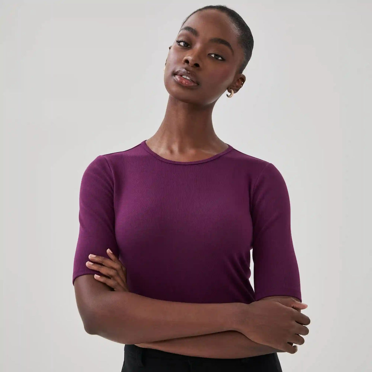 Ribbed Quarter Sleeve T-Shirt