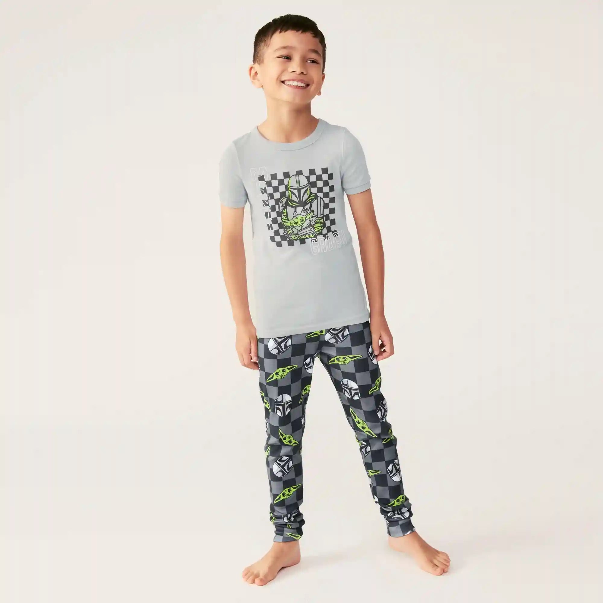 Kid Boys' STAR WARSâ¢: The Mandalorian Sleep Set