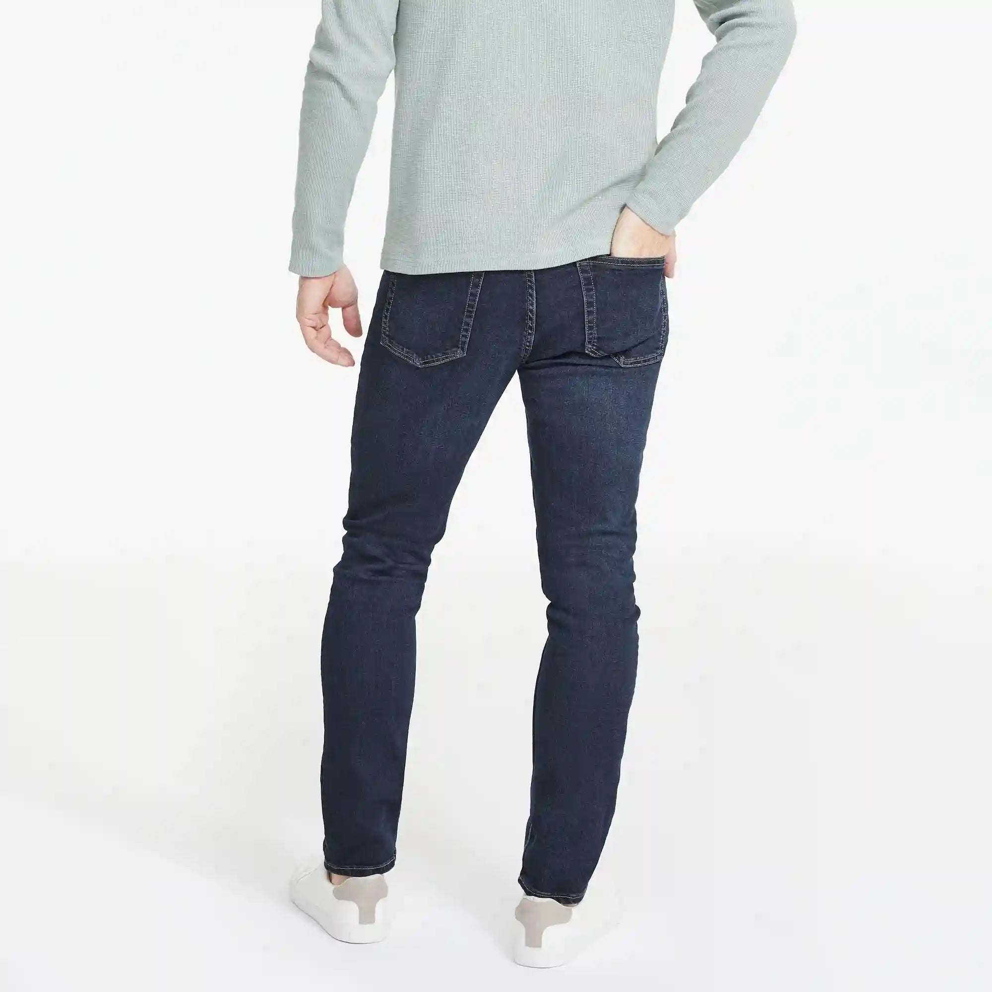 Men's Medium Wash Slim-Fit Jeans