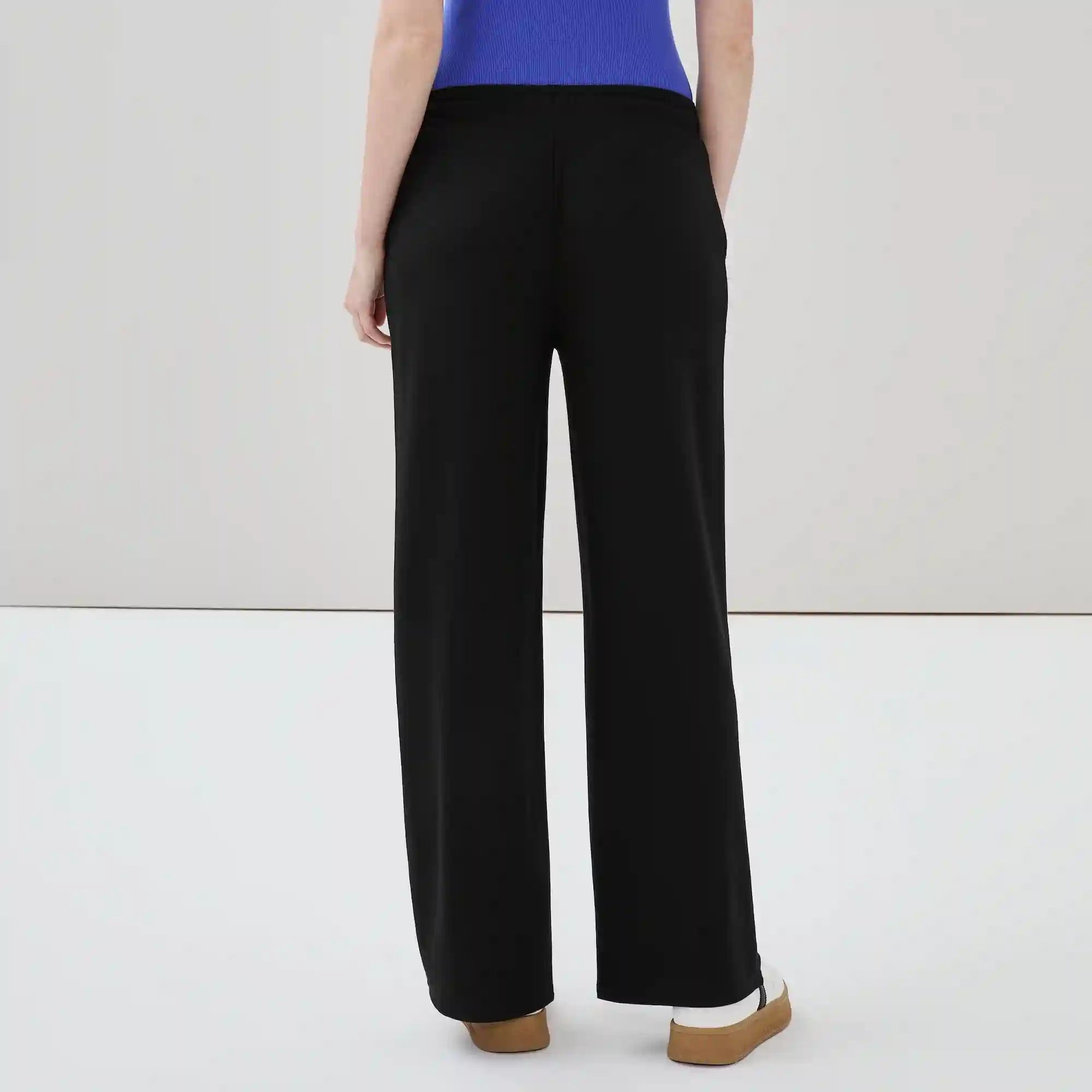 Active Straight Leg Sweatpant