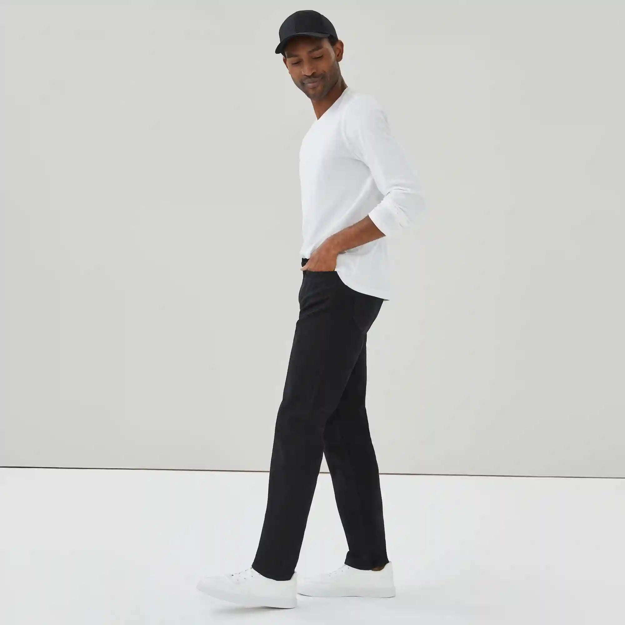 Men's Black Wash Straight Fit Jean