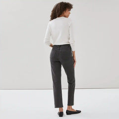 Black Wash Slim Straight Jean