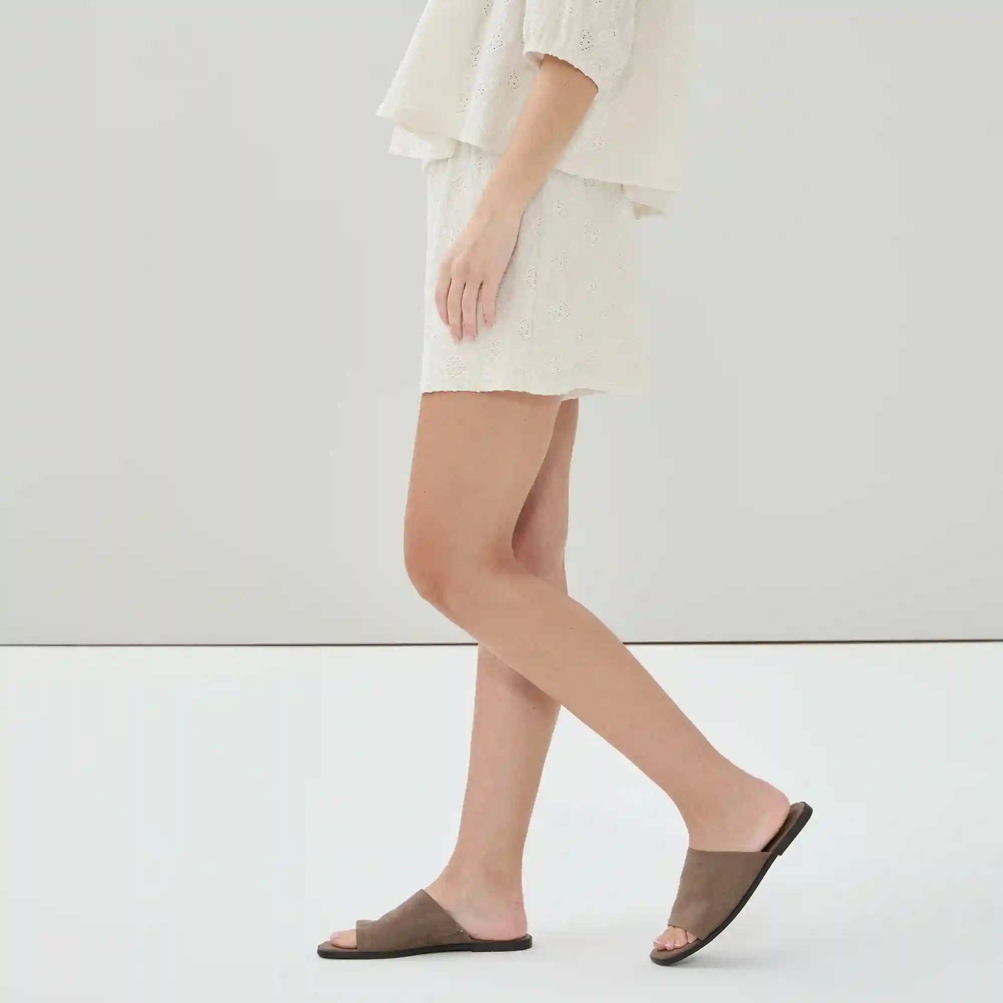 Crinkled Short