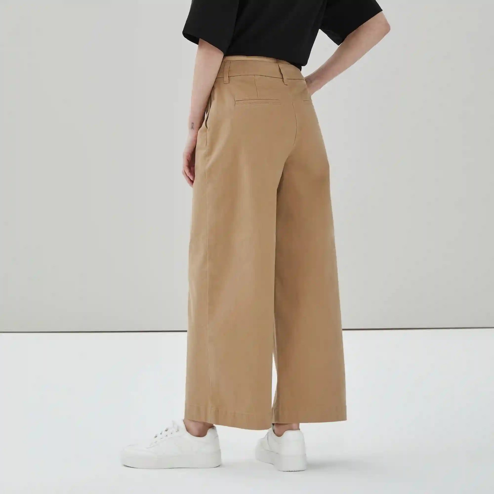 Wide Leg Chino Pant