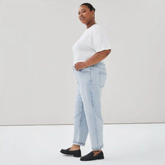 Women+ Mid Rise Relaxed Fit Jean