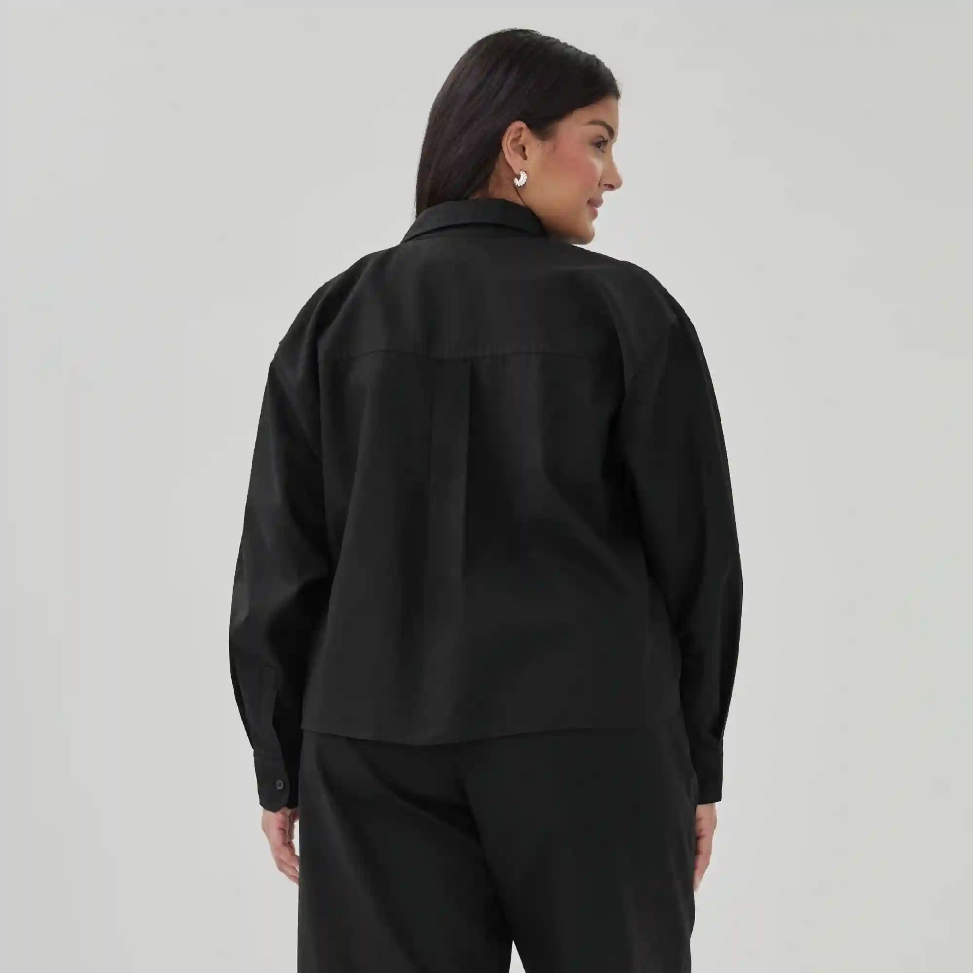 Women+ Linen Cotton Cropped Long Sleeve Shirt