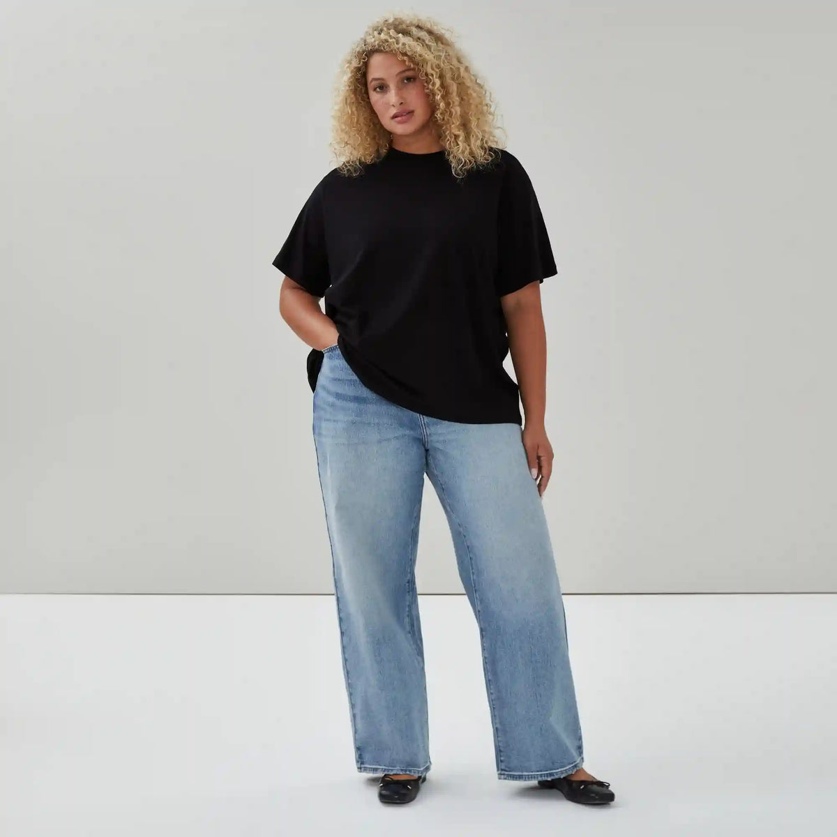 Women+ Premium Oversized T-Shirt