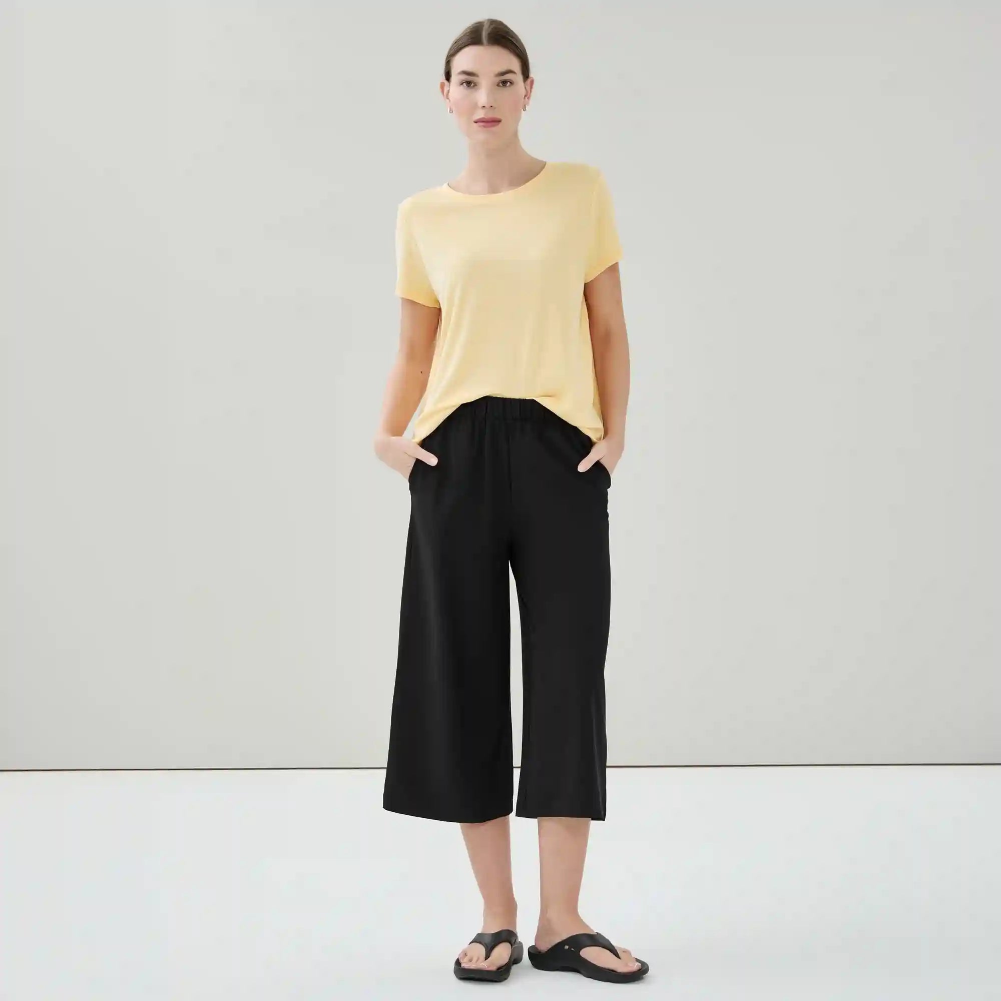 On-the-Go Cropped Pant