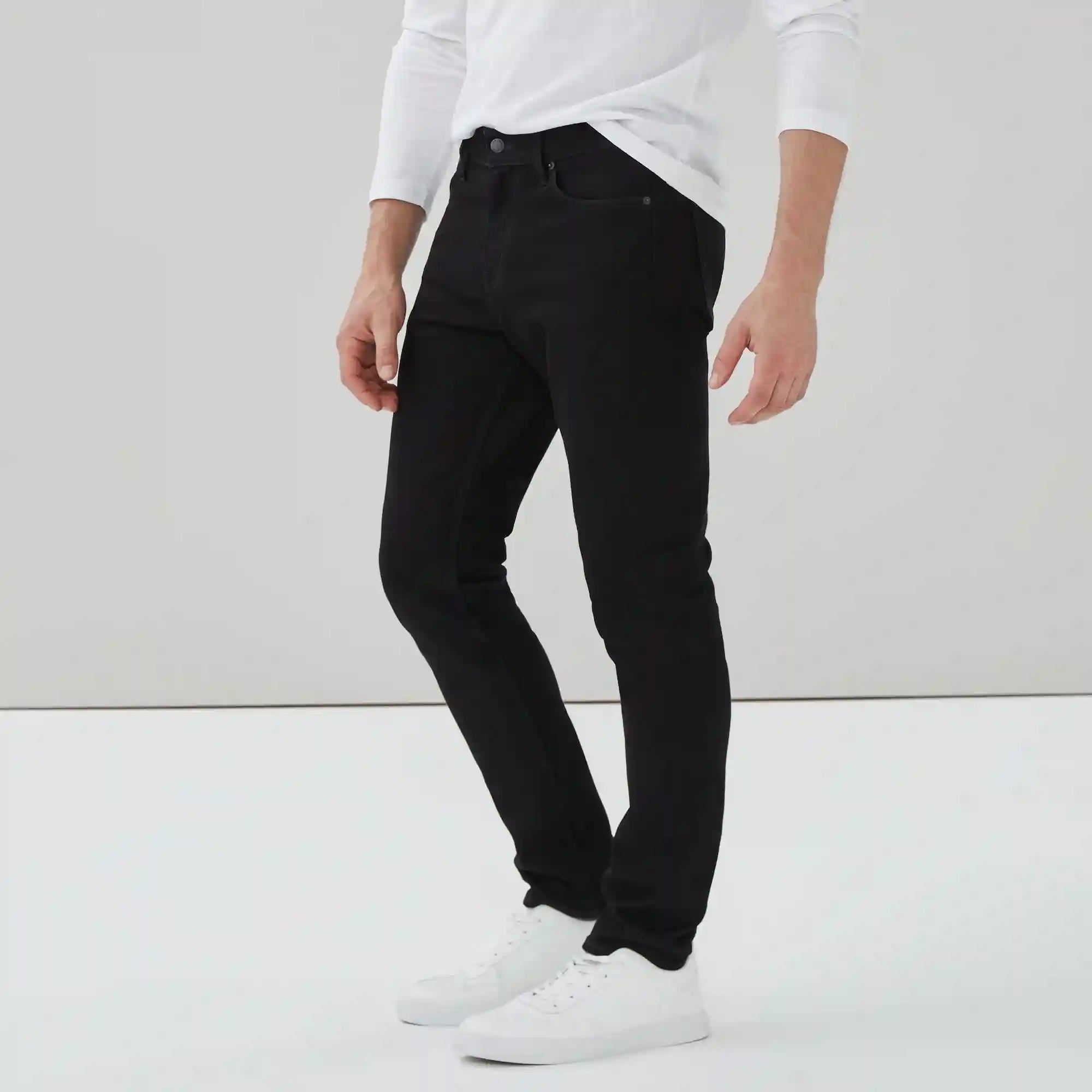 Men's Black Wash Slim Fit Jean