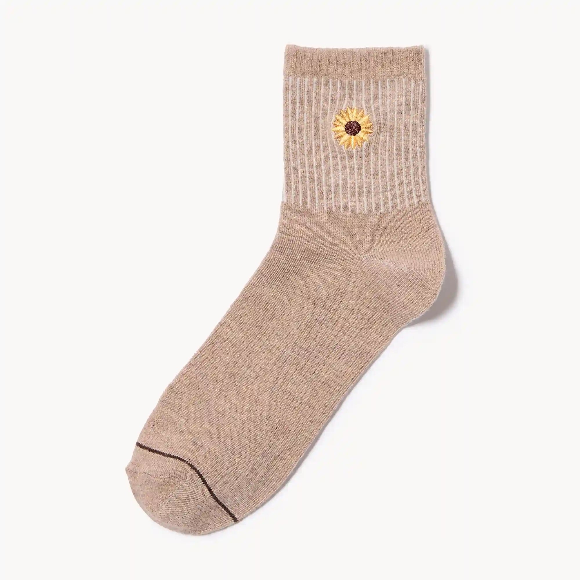 Embroidered Crew Socks
