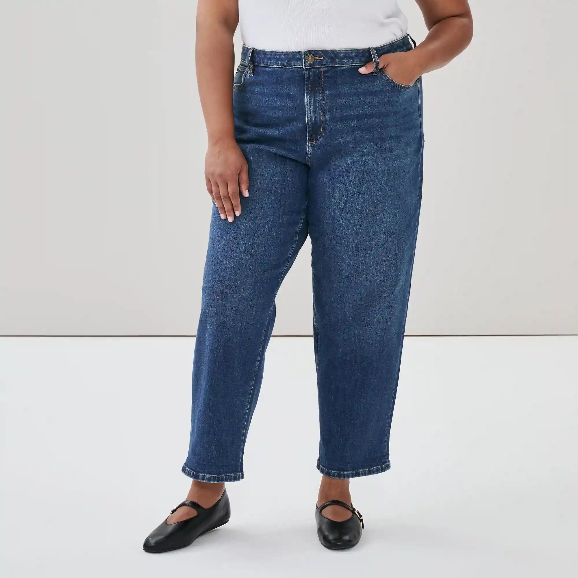Women+ Mid Rise Relaxed Fit Jean