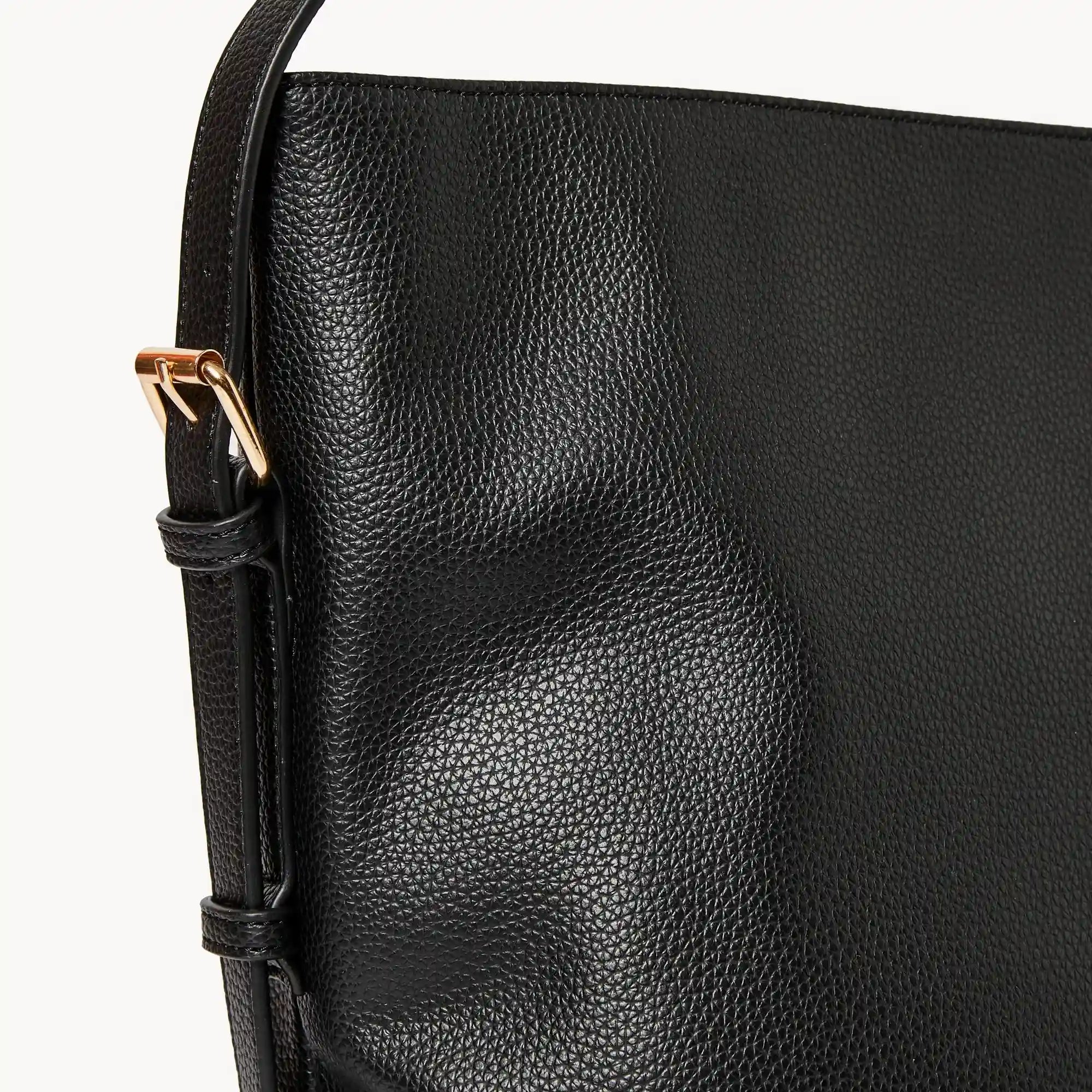 Large Pebble Bucket Bag