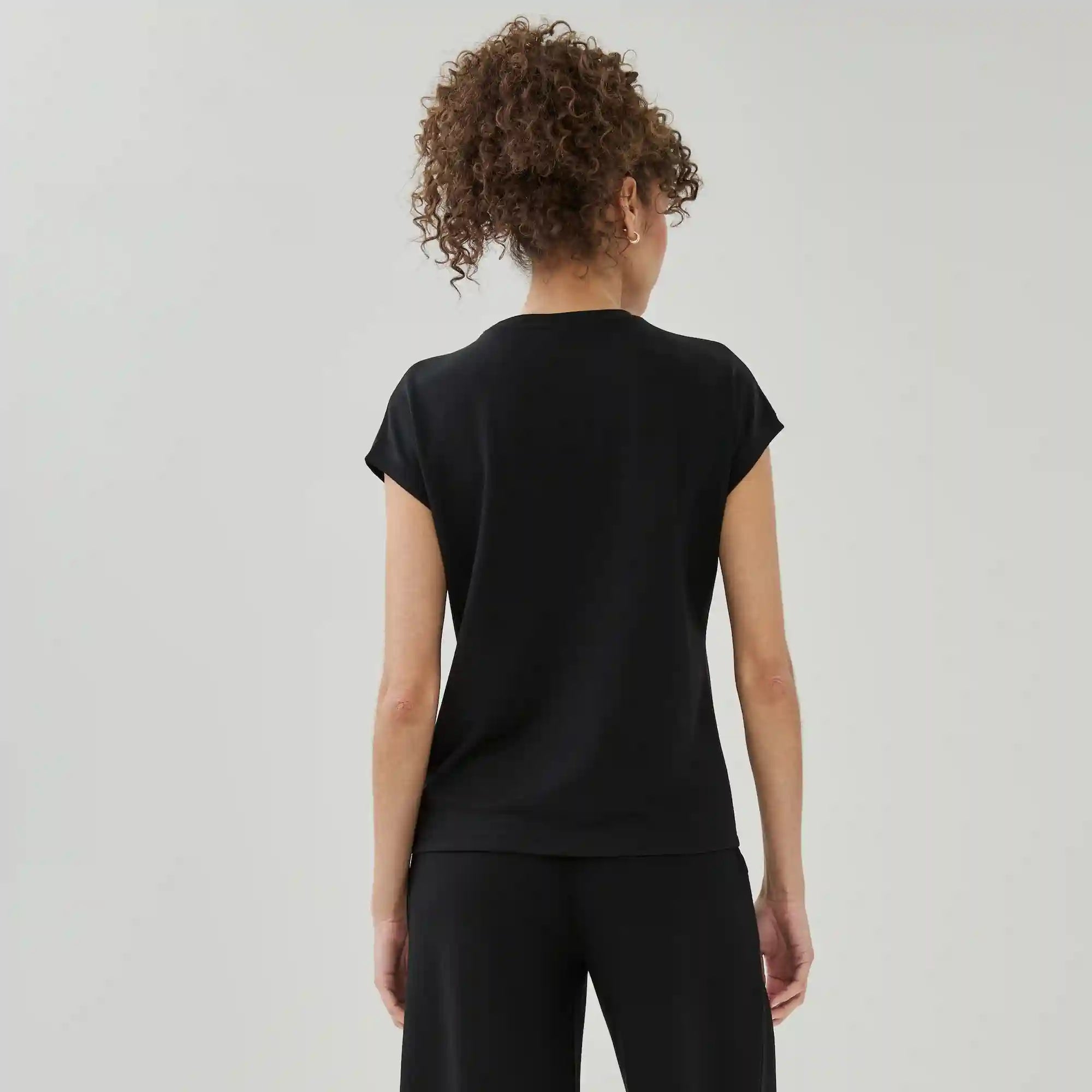 Active Pocket T-Shirt
